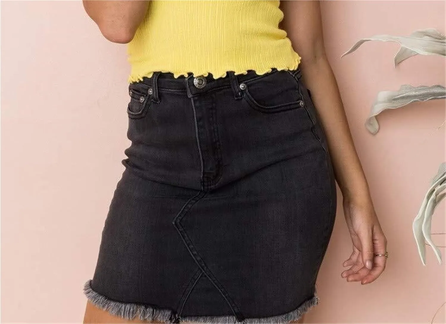 2025 Women's Fringed Denim Mini Skirt - Slim Fit Stretchable High-Waisted A-Line Skirt with Distressed Hem