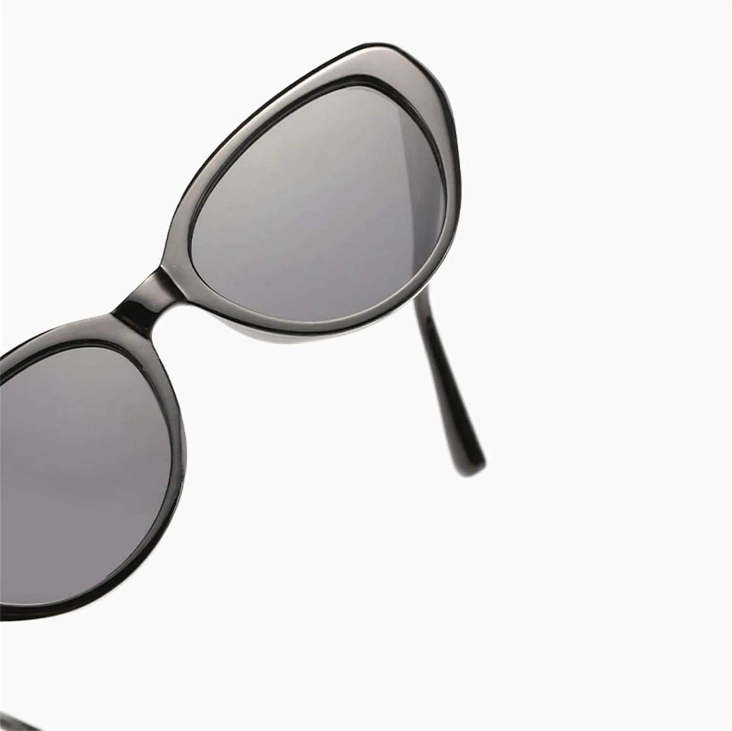 willochra Vintage Cat Eye Women Sunglasses Vintage Small Hip hop Oval Sun Glasses For Men Design Outdoor Eyewear UV400
